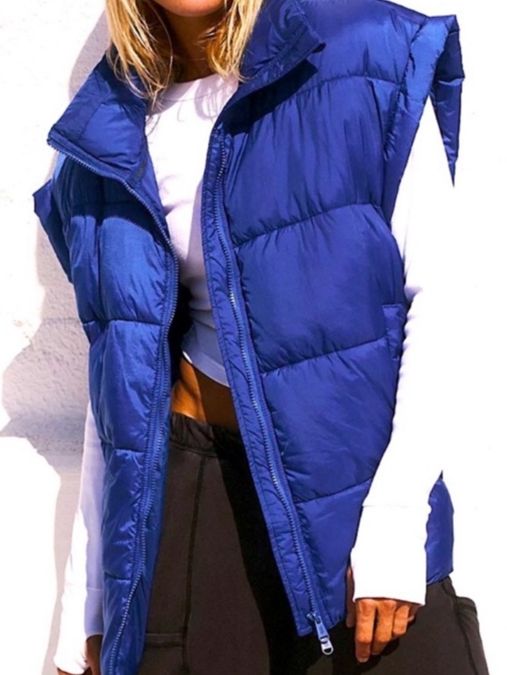 Free People In A Bubble Puffer Vest Blue Size XS
